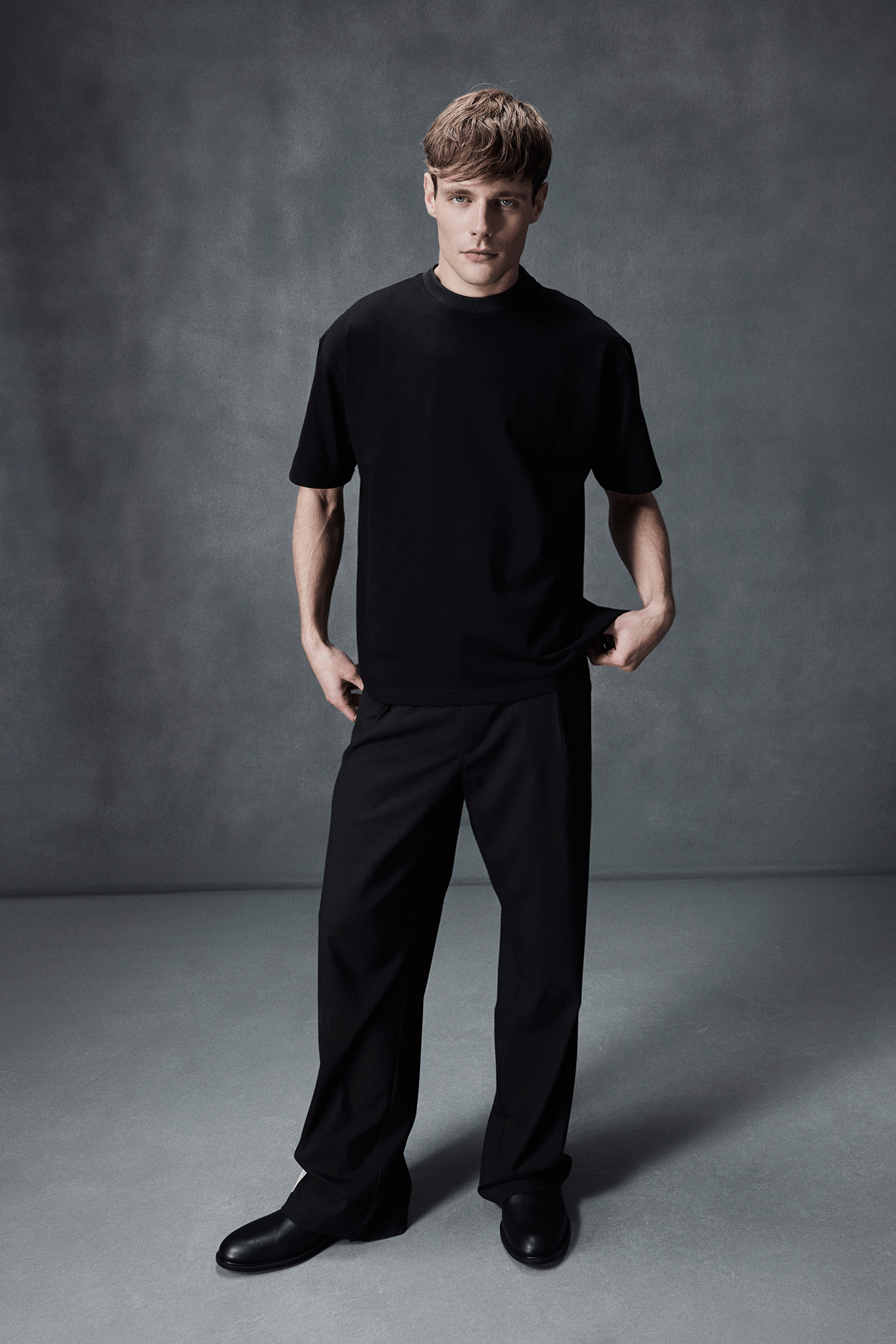 MONO BLACK TEE