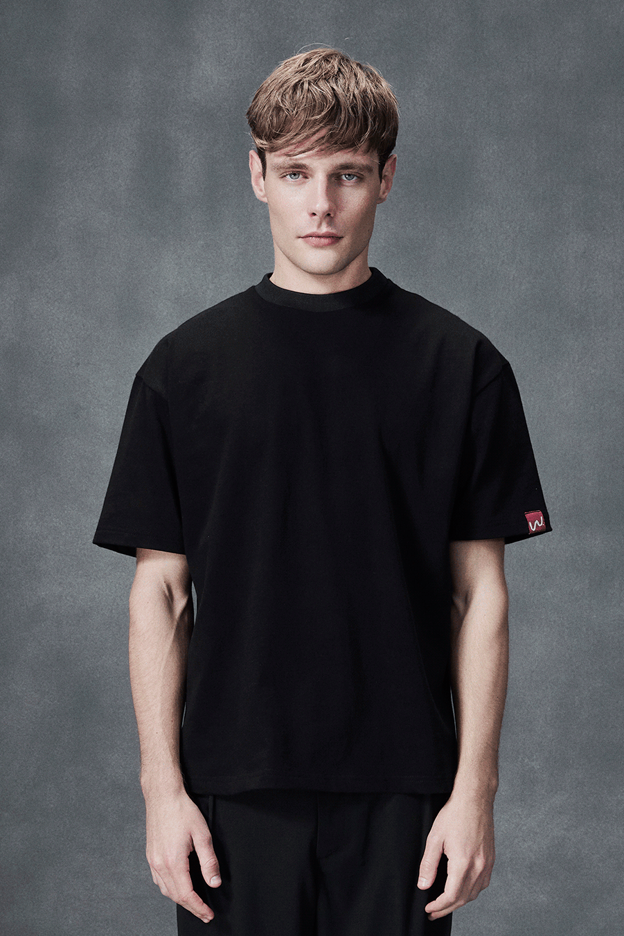 MONO BLACK TEE